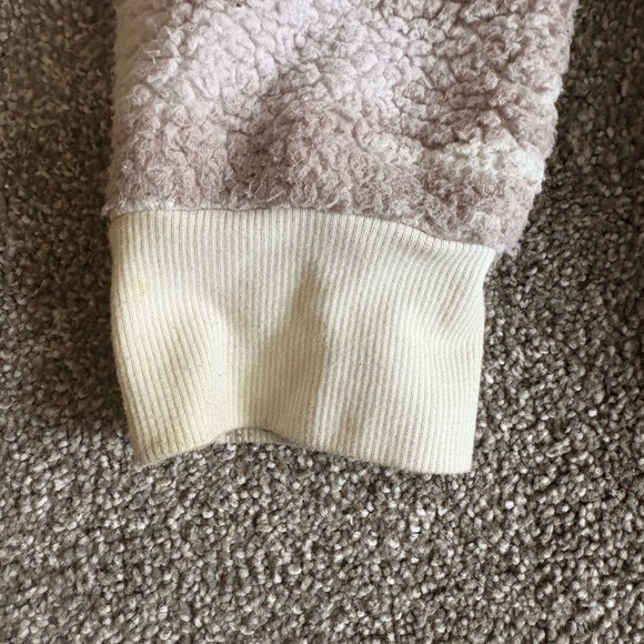 Calvin Klein Performance Long Sleeve Pink Camo Sweatshirt Women's - Picture 6 of 13